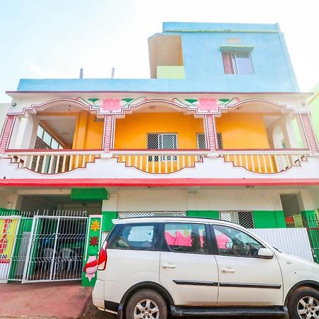 بوري Spot On 68703 Delight Inn المظهر الخارجي الصورة