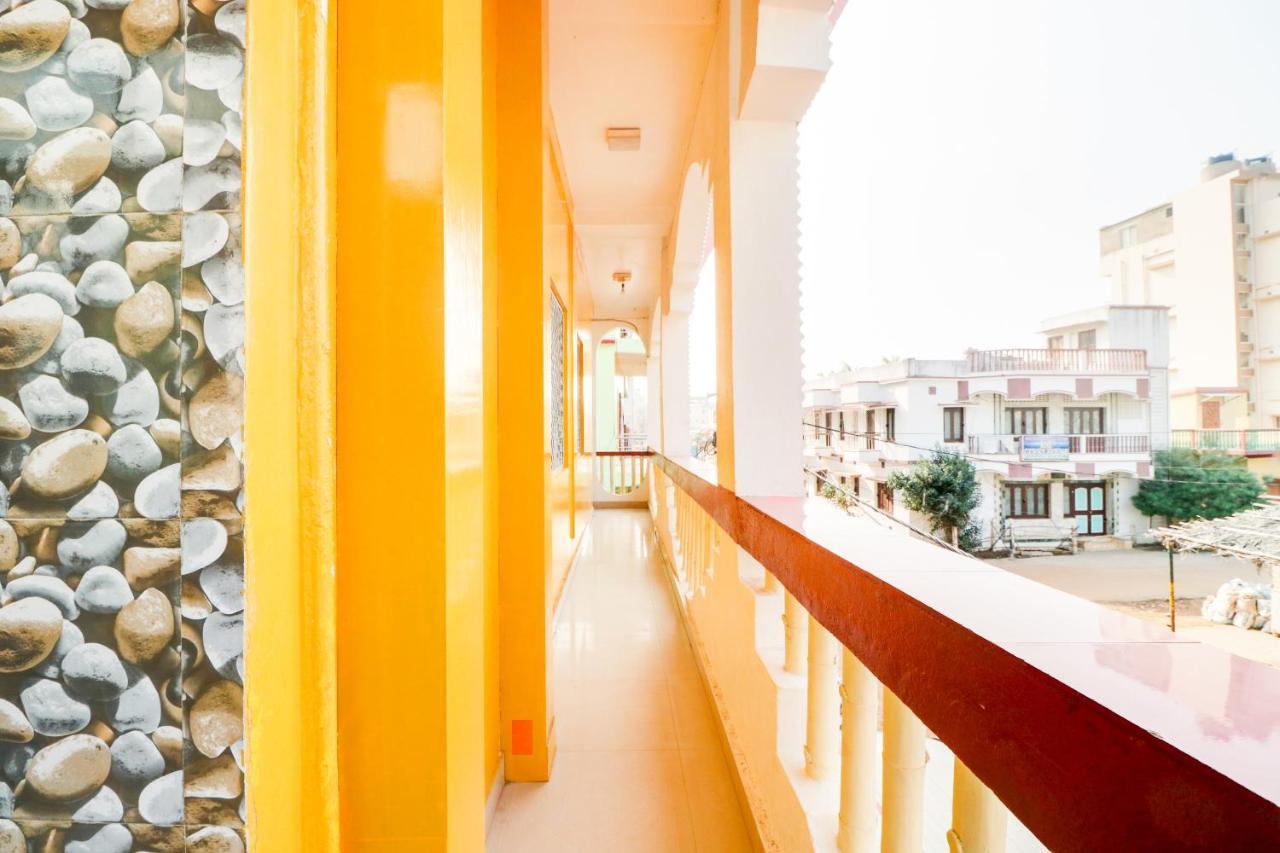 بوري Spot On 68703 Delight Inn المظهر الخارجي الصورة